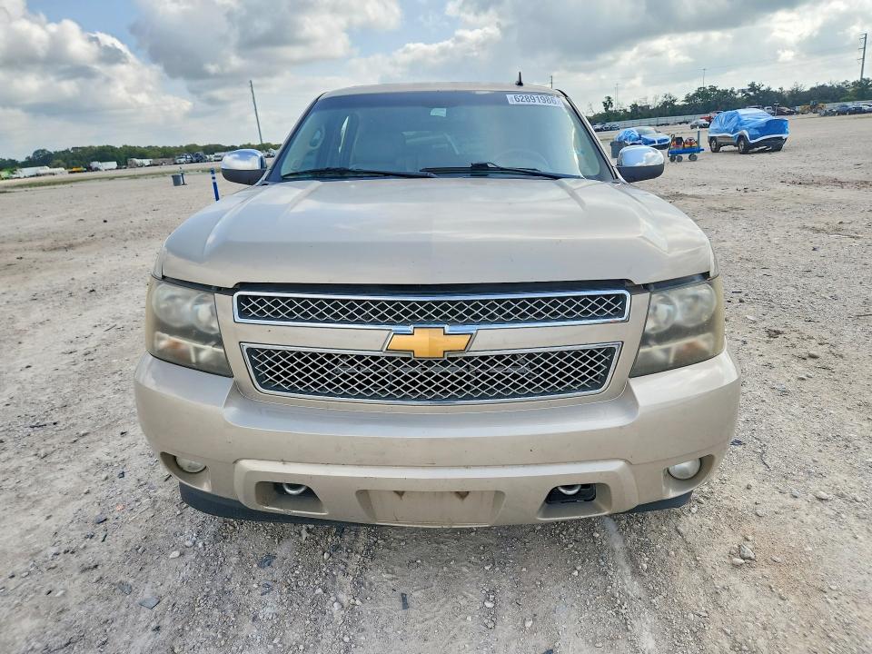 62891986 :رقم المزاد ، 1GNSCBE06CR105816 vin ، 2012 Chevrolet Tahoe مزاد بيع