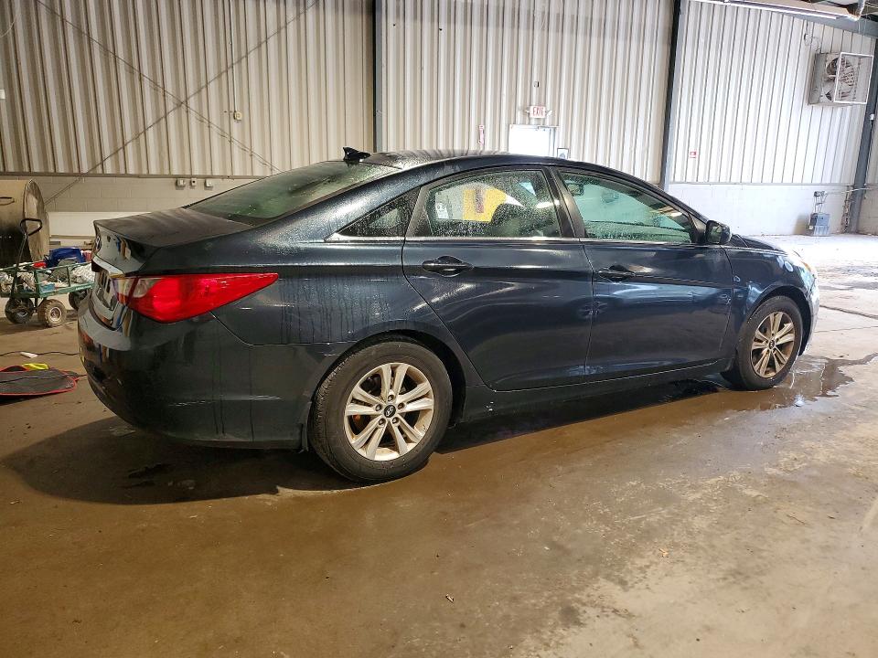59800696 :رقم المزاد ، 5NPEB4AC6DH656776 vin ، 2013 Hyundai Sonata مزاد بيع