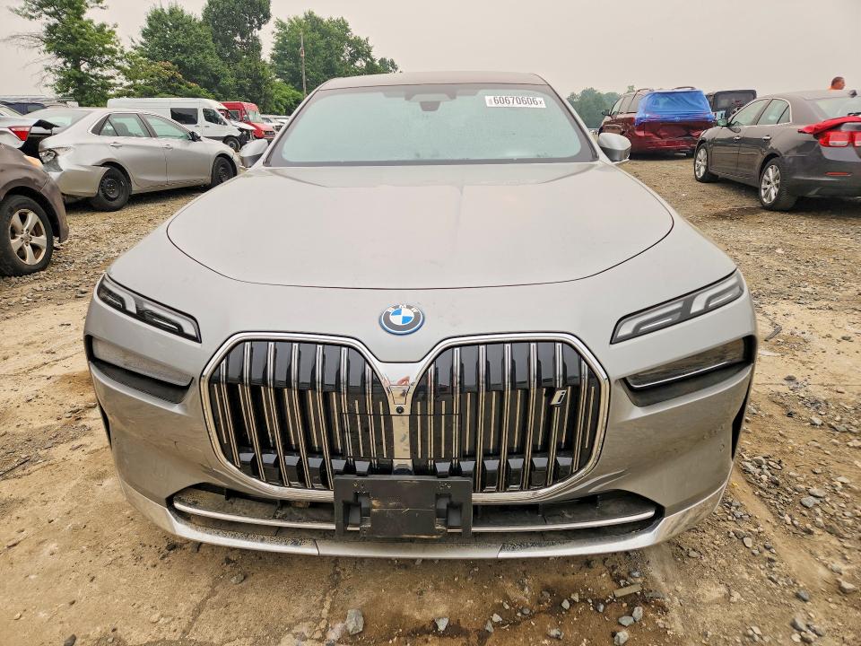 2025 Bmw I7 მანქანა იყიდება აუქციონზე, vin: WBY43EJ08SCU98890, აუქციონის ნომერი: 60670606