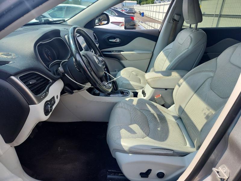 62032346 :رقم المزاد ، 1C4PJMDX1KD156022 vin ، 2019 Jeep Cherokee مزاد بيع