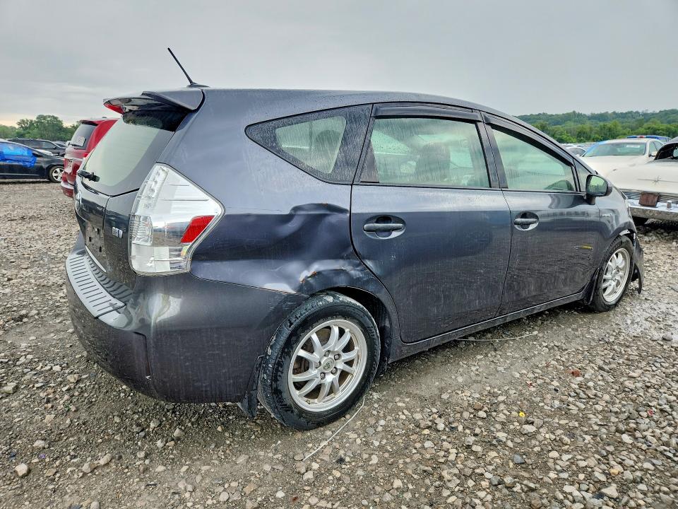 2013 Toyota Prius V მანქანა იყიდება აუქციონზე, vin: JTDZN3EU6D3258842, აუქციონის ნომერი: 58417436