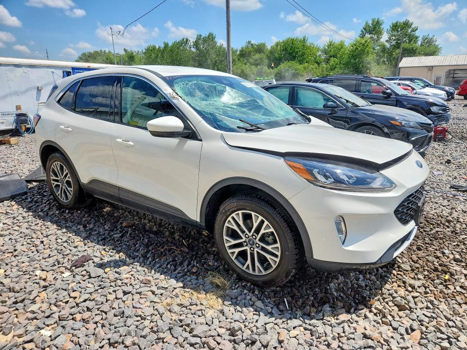 2022 Ford Escape მანქანა იყიდება აუქციონზე, vin: 1FMCU9H68NUA03657, აუქციონის ნომერი: 60970926