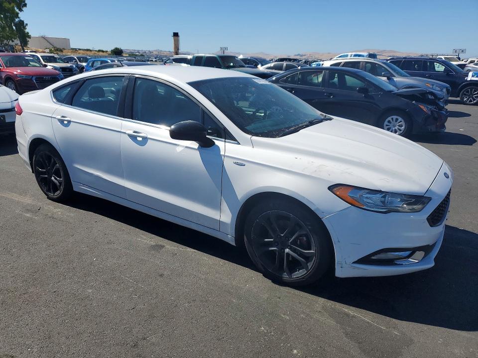 Продажа на аукционе авто 2017 Ford Fusion, vin: 3FA6P0LUXHR300487, номер лота: 59401356