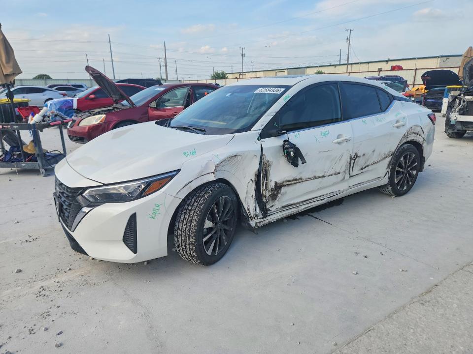 Auction sale of the 2025 Nissan Sentra, vin: 3N1AB8CV7SY400105, lot number: 62584936