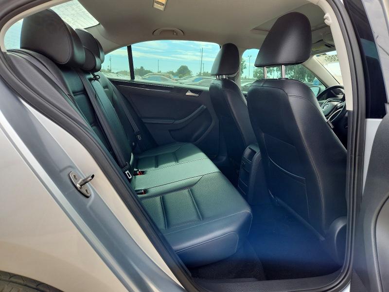 Продажа на аукционе авто 2015 Volkswagen Jetta, vin: 3VWLA7AJ5FM201664, номер лота: 61732386