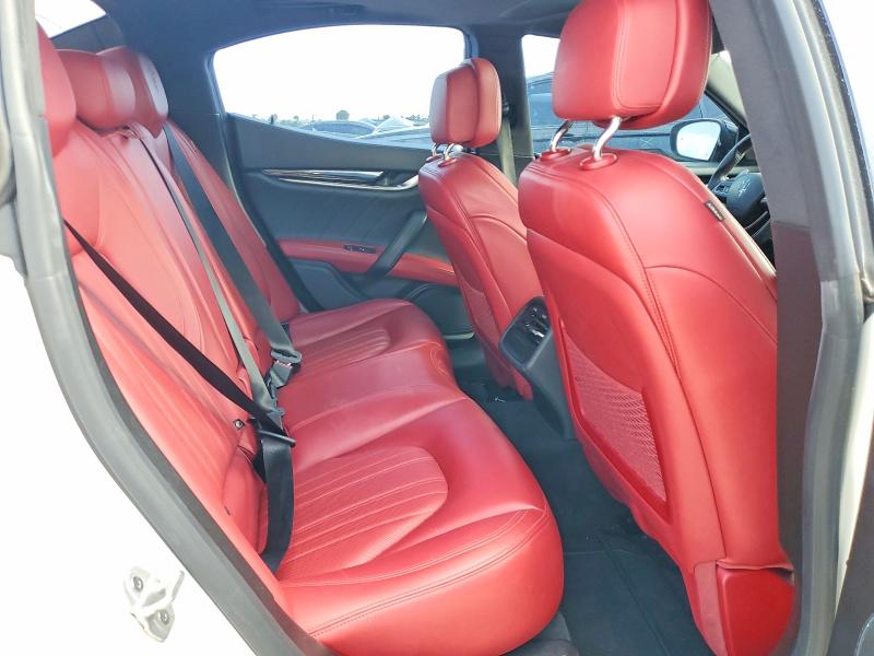 2021 Maserati Ghibli მანქანა იყიდება აუქციონზე, vin: ZAM57YSA4M1364665, აუქციონის ნომერი: 60865496