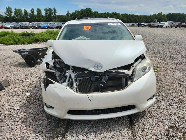 2015 Toyota Sienna მანქანა იყიდება აუქციონზე, vin: 5TDYK3DC3FS666486, აუქციონის ნომერი: 61177286