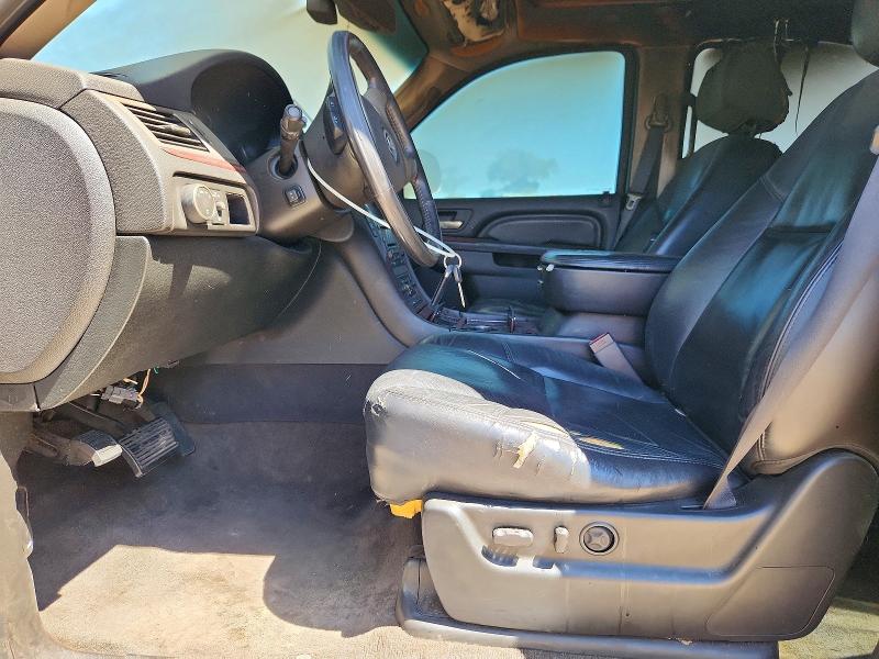 63136926 :رقم المزاد ، 1GYUKCEF8AR155221 vin ، 2010 Cadillac Escalade مزاد بيع