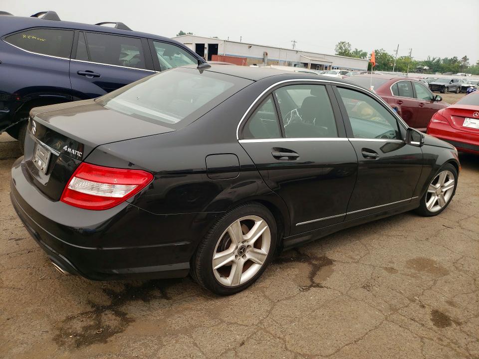 2012 Mercedes-benz C მანქანა იყიდება აუქციონზე, vin: WDDGF8BB6CR196171, აუქციონის ნომერი: 61203266