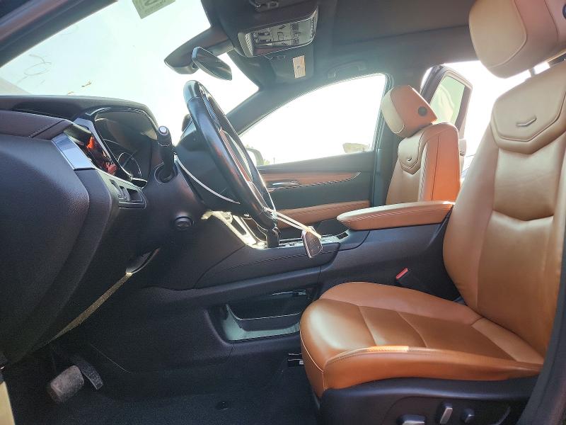 62024646 :رقم المزاد ، 1GYKNDRS8NZ127369 vin ، 2022 Cadillac Xt5 مزاد بيع
