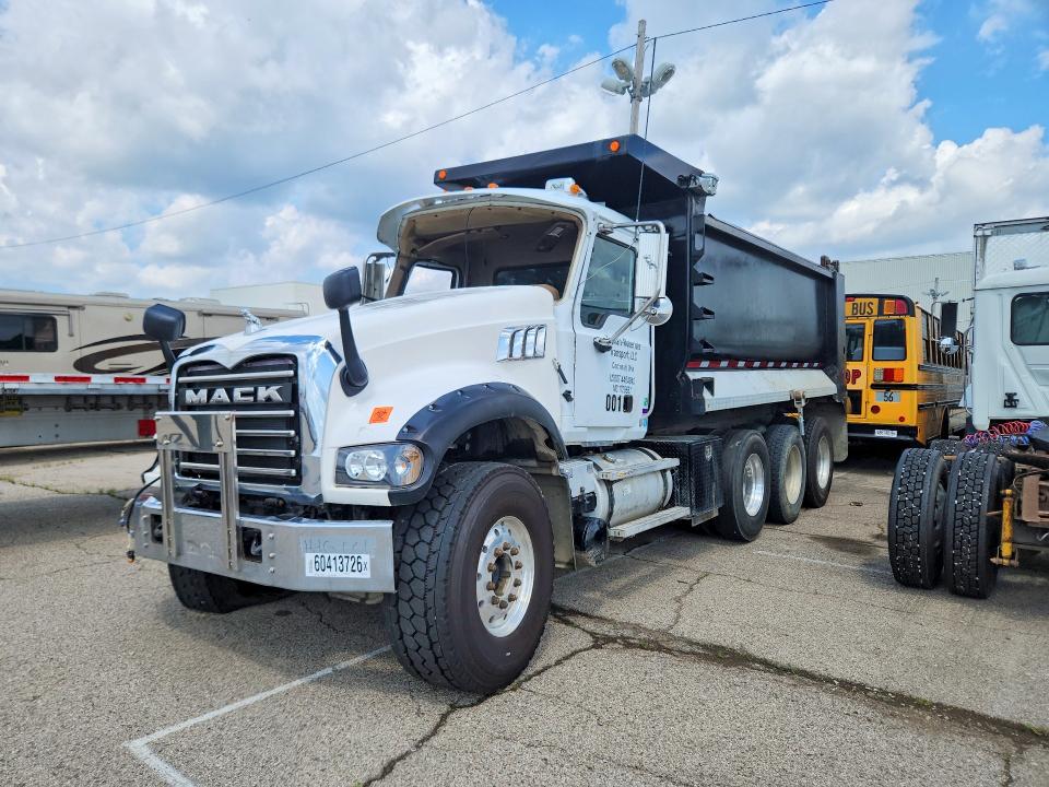 Продажа на аукционе авто 2009 Mack 700, vin: 1M2AX09C69M003810, номер лота: 60413726
