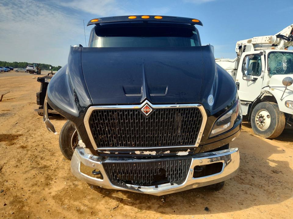 Продажа на аукционе авто 2025 International Mv607, vin: 3HAEUMML5SL156557, номер лота: 61562836