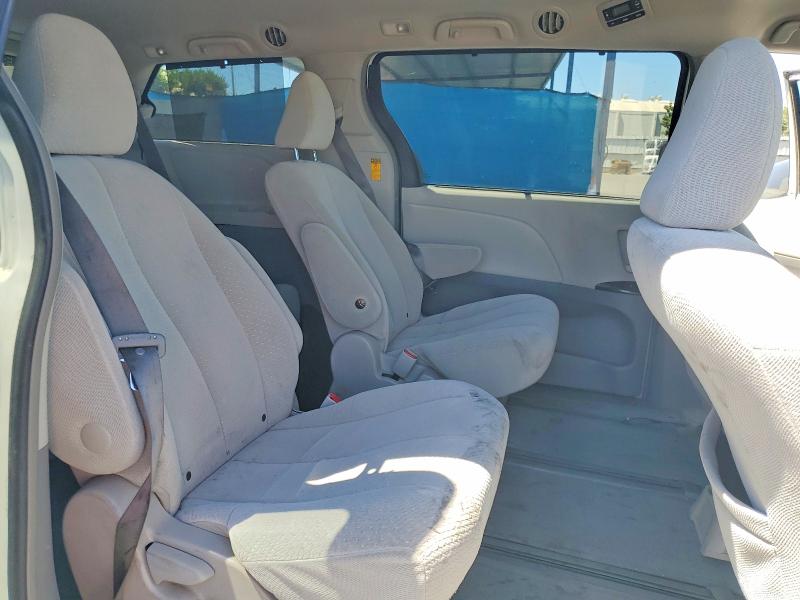 2014 Toyota Sienna მანქანა იყიდება აუქციონზე, vin: 5TDJK3DC3ES084825, აუქციონის ნომერი: 63430766