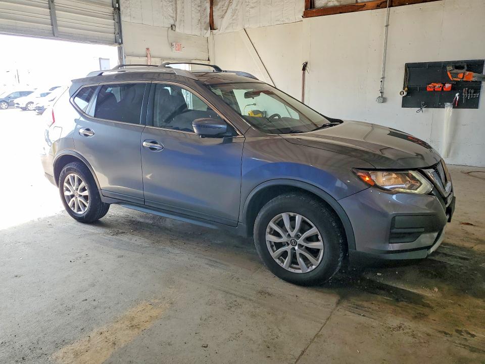 Продаж на аукціоні авто 2017 Nissan Rogue, vin: JN8AT2MV2HW026612, номер лоту: 62319536
