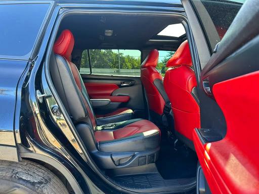 Продажа на аукционе авто 2023 Toyota Highlander, vin: 5TDKDRAH3PS507181, номер лота: 61083246