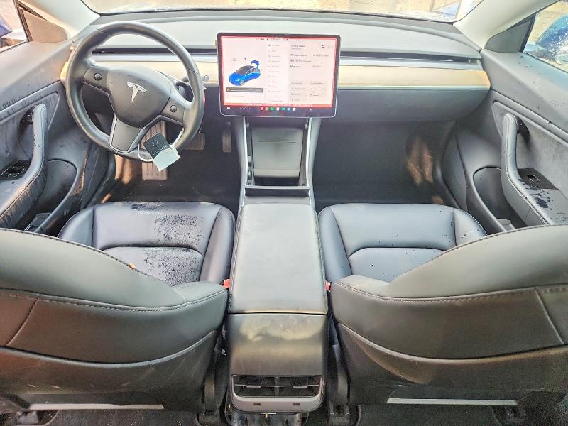 61728226 :رقم المزاد ، 5YJ3E1EBXJF120454 vin ، 2018 Tesla Model 3 مزاد بيع