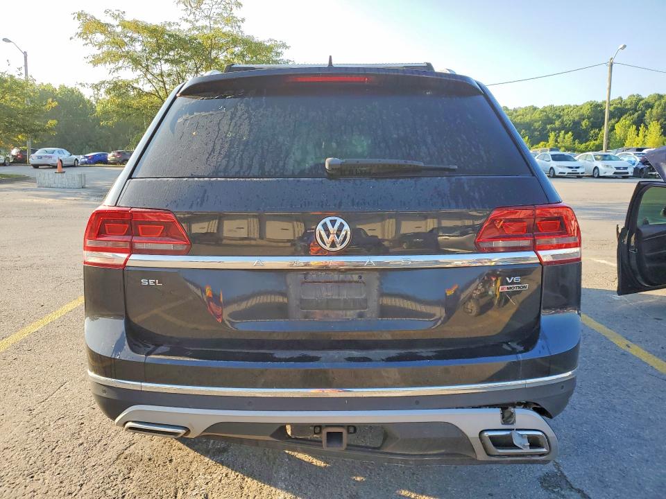 Продажа на аукционе авто 2018 Volkswagen Atlas, vin: 1V2MR2CA1JC518155, номер лота: 63184556