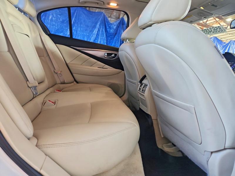 Продажа на аукционе авто 2015 Infiniti Q50, vin: JN1BV7AR0FM394586, номер лота: 85634895