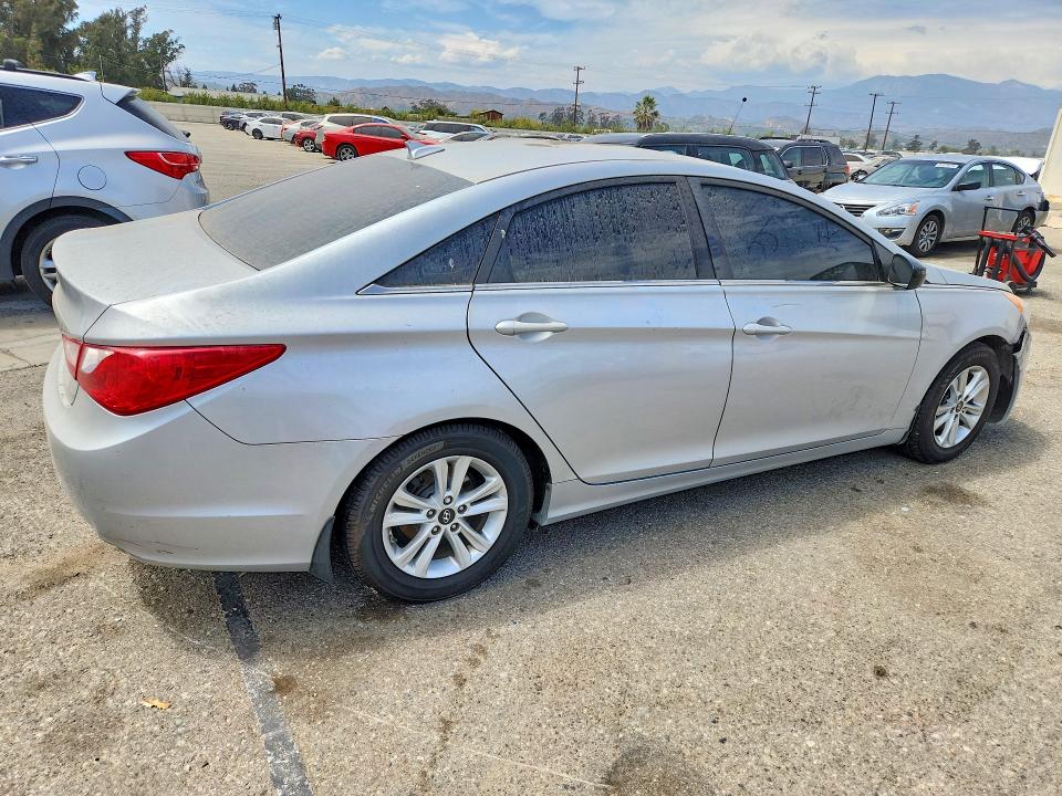 Продажа на аукционе авто 2013 Hyundai Sonata, vin: 5NPEB4AC9DH748433, номер лота: 60395246