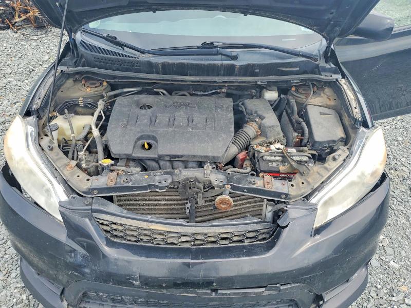 60740176 :رقم المزاد ، 2T1KU4EEXBC710251 vin ، 2011 Toyota Matrix مزاد بيع