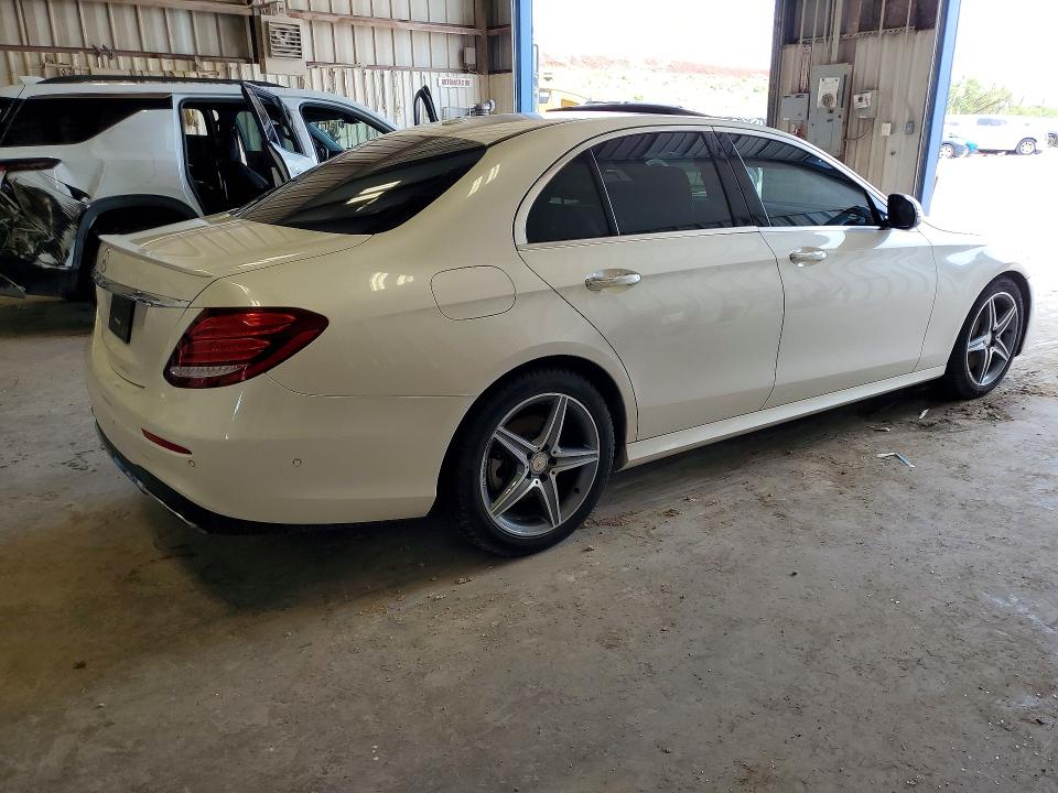 61333326 :رقم المزاد ، WDDZF4JB3HA049265 vin ، 2017 Mercedes-benz E مزاد بيع