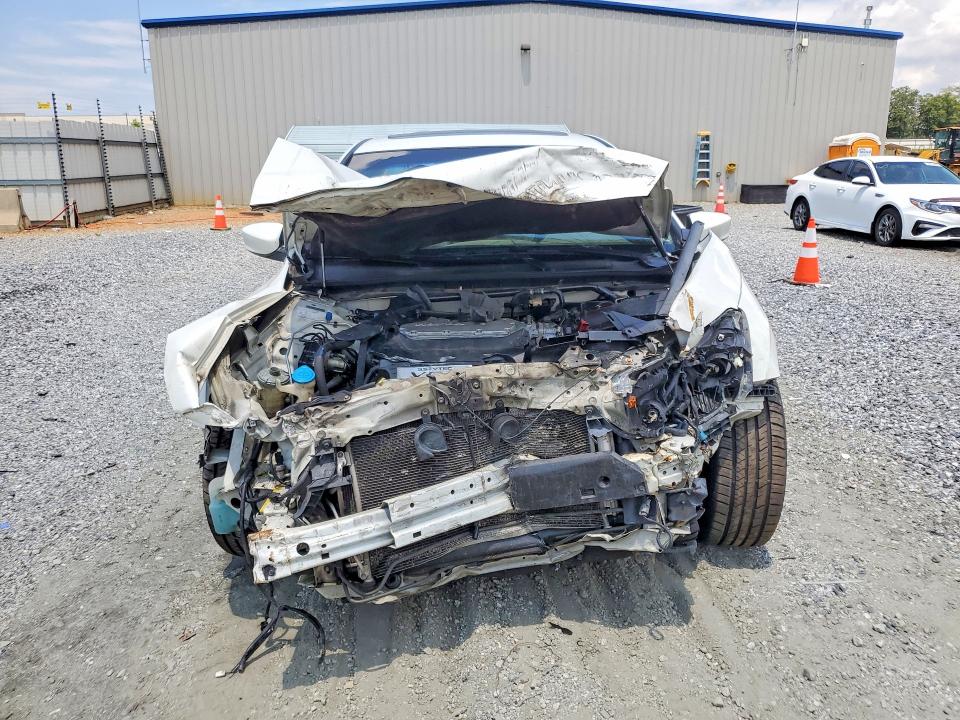 Продажа на аукционе авто 2010 Honda Accord, vin: 1HGCP3F80AA031737, номер лота: 60019436