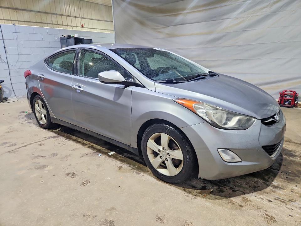 62964696 :رقم المزاد ، KMHDH4AE7DU618373 vin ، 2013 Hyundai Elantra مزاد بيع