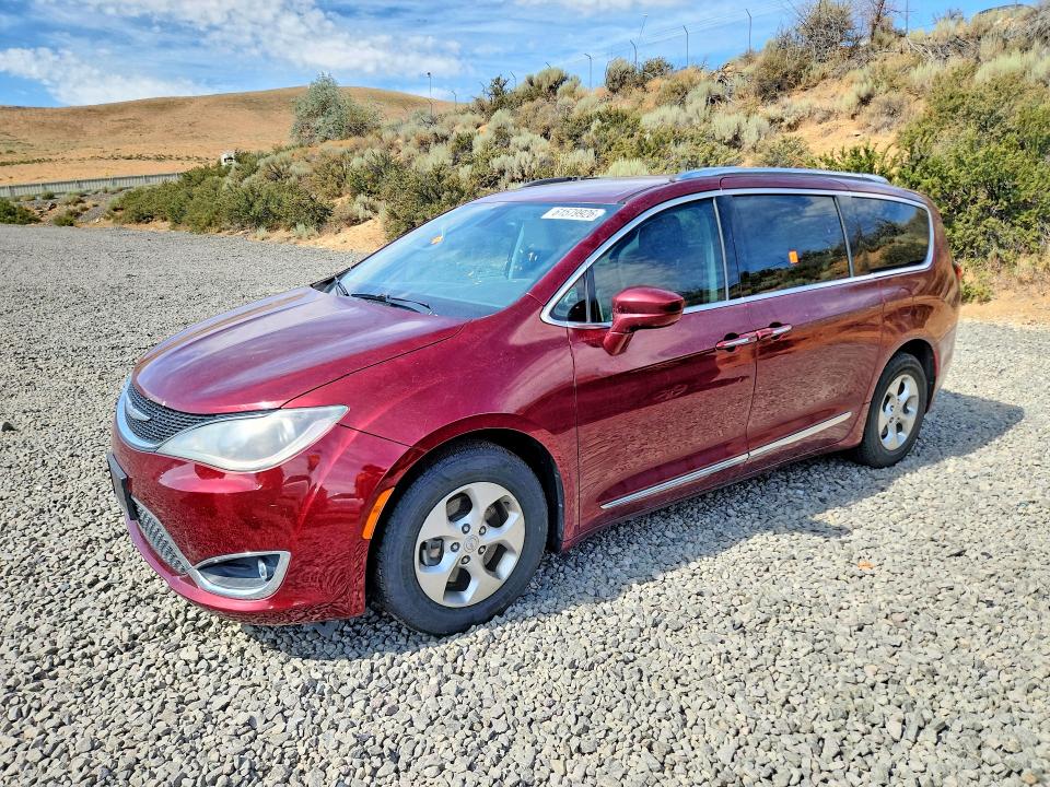 Продаж на аукціоні авто 2017 Chrysler Pacifica, vin: 2C4RC1EG4HR643981, номер лоту: 61579926