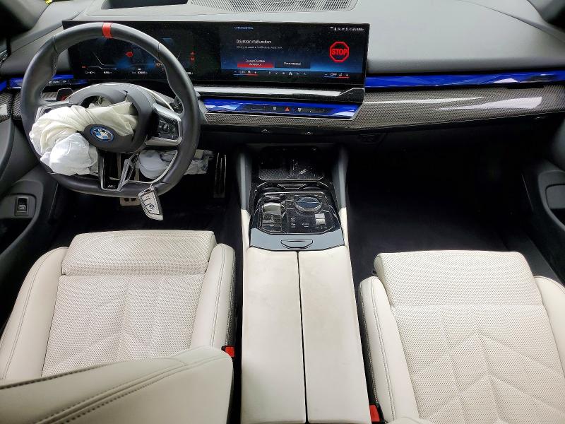 60688376 :رقم المزاد ، WBY43FK01RCP74227 vin ، 2024 Bmw I5 مزاد بيع