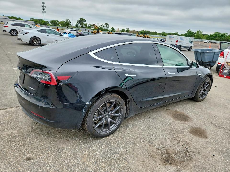 2018 Tesla 3 მანქანა იყიდება აუქციონზე, vin: 5YJ3E1EB5JF182179, აუქციონის ნომერი: 59848416
