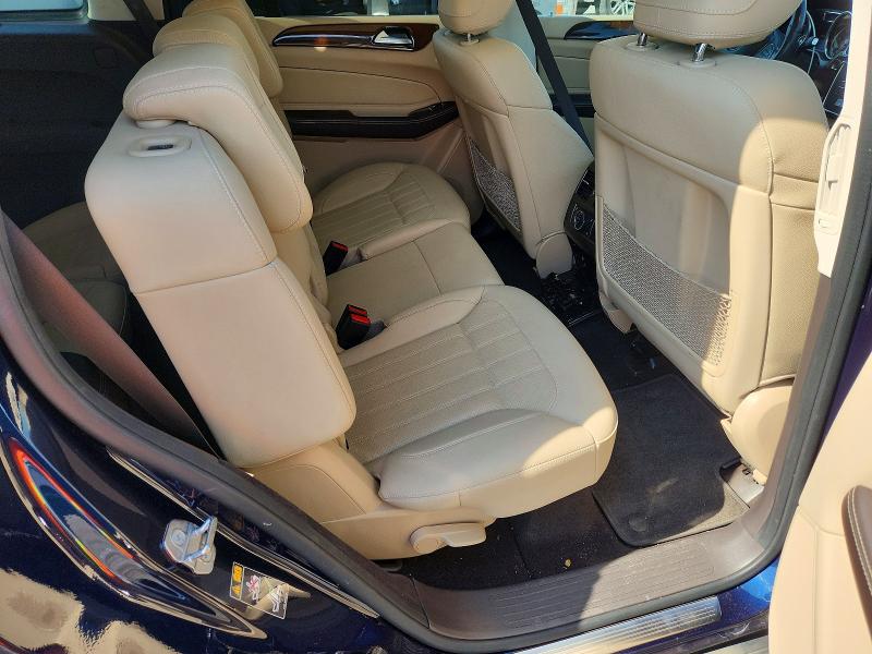 59705186 :رقم المزاد ، 4JGDF6EEXKB208445 vin ، 2019 Mercedes-benz Gls مزاد بيع