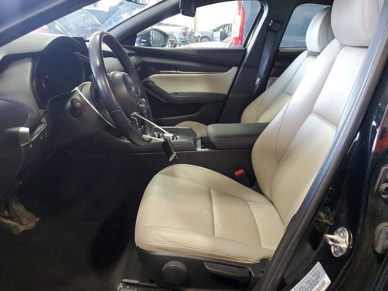 Продаж на аукціоні авто 2020 Mazda 3, vin: JM1BPBLMXL1159279, номер лоту: 61906126
