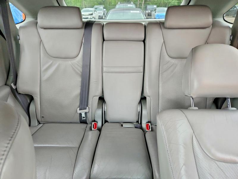 62051816 :رقم المزاد ، 2T2BK1BA4AC036615 vin ، 2010 Lexus Rx مزاد بيع