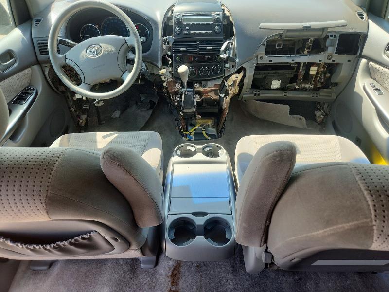 62249836 :رقم المزاد ، 5TDZK23C48S207454 vin ، 2008 Toyota Sienna مزاد بيع
