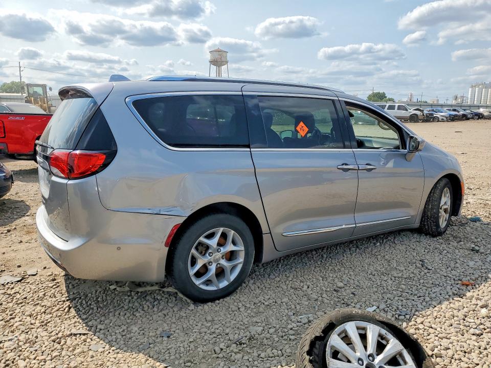 2017 Chrysler Pacifica მანქანა იყიდება აუქციონზე, vin: 2C4RC1EG1HR506223, აუქციონის ნომერი: 62818446