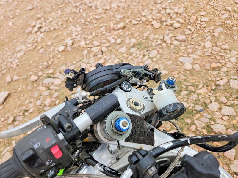 62282506 :رقم المزاد ، JKAZX2E10YA001729 vin ، 2000 Kawasaki Zx900 مزاد بيع