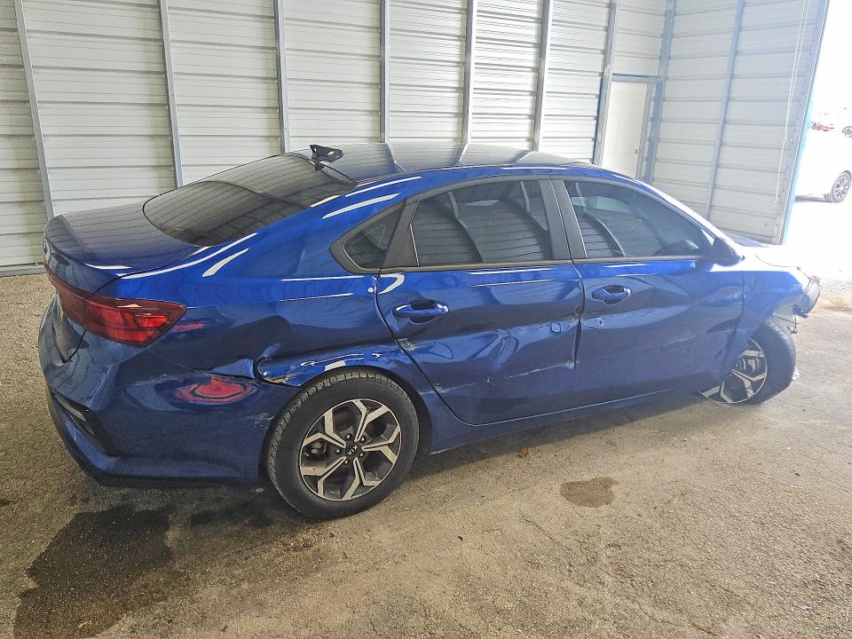 59032896 :رقم المزاد ، 3KPF24ADXME347717 vin ، 2021 Kia Forte مزاد بيع