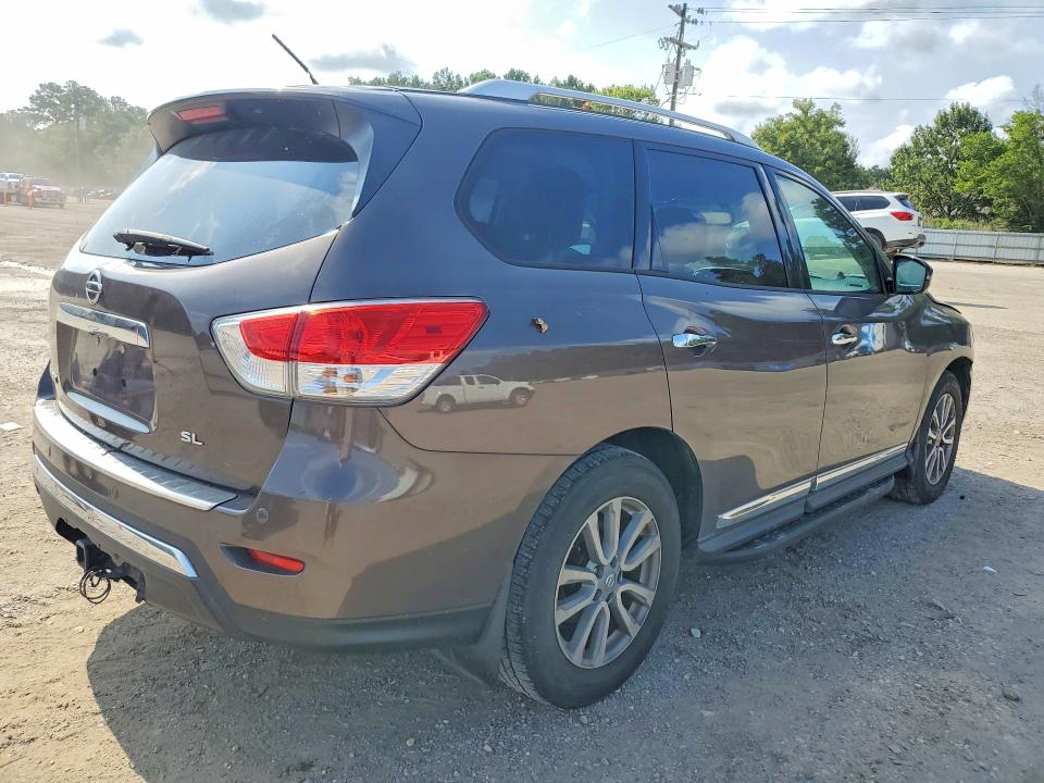 2015 Nissan Pathfinder მანქანა იყიდება აუქციონზე, vin: 5N1AR2MNXFC689849, აუქციონის ნომერი: 62272996