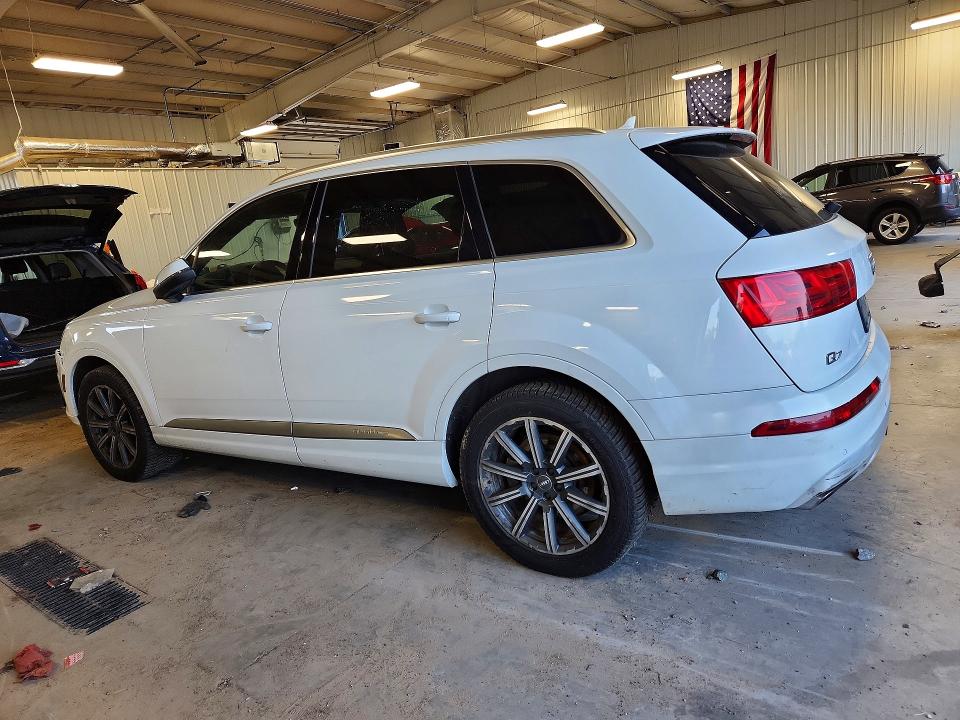 Продаж на аукціоні авто 2017 Audi Q7, vin: WA1LAAF79HD014949, номер лоту: 62119036