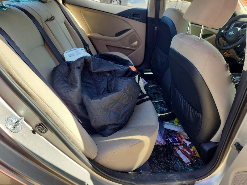 61529516 :رقم المزاد ، KNAGM4A72F5574470 vin ، 2015 Kia Optima مزاد بيع