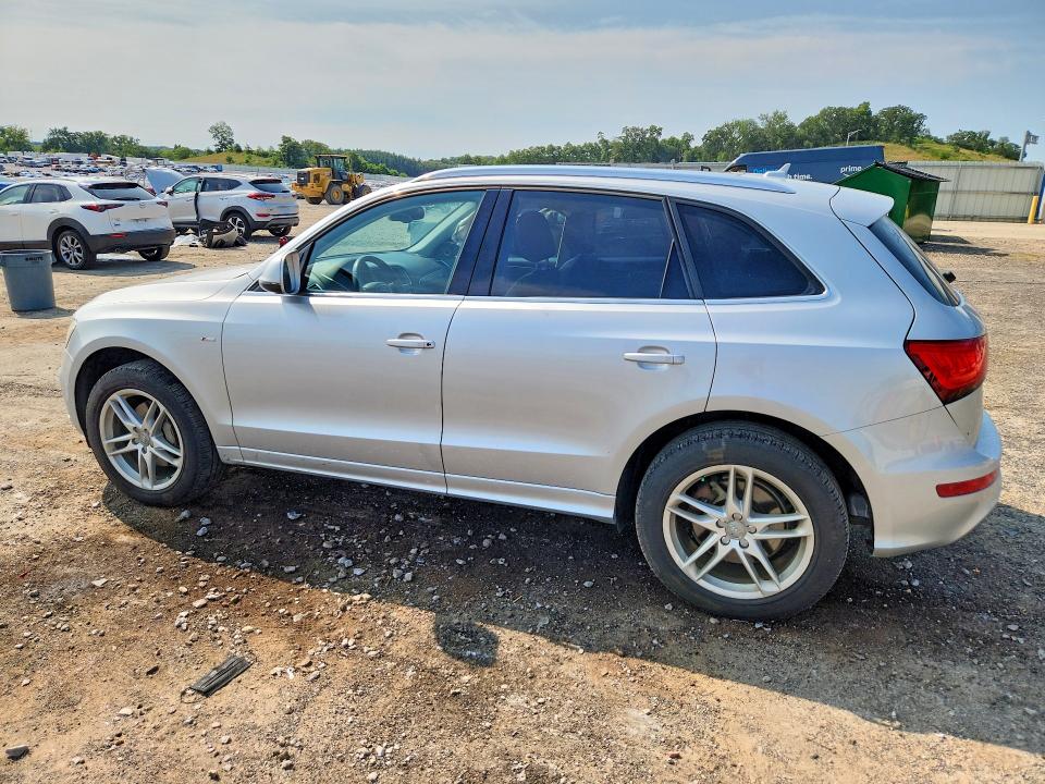 62660586 :رقم المزاد ، WA1DGAFP7EA051451 vin ، 2014 Audi Q5 مزاد بيع