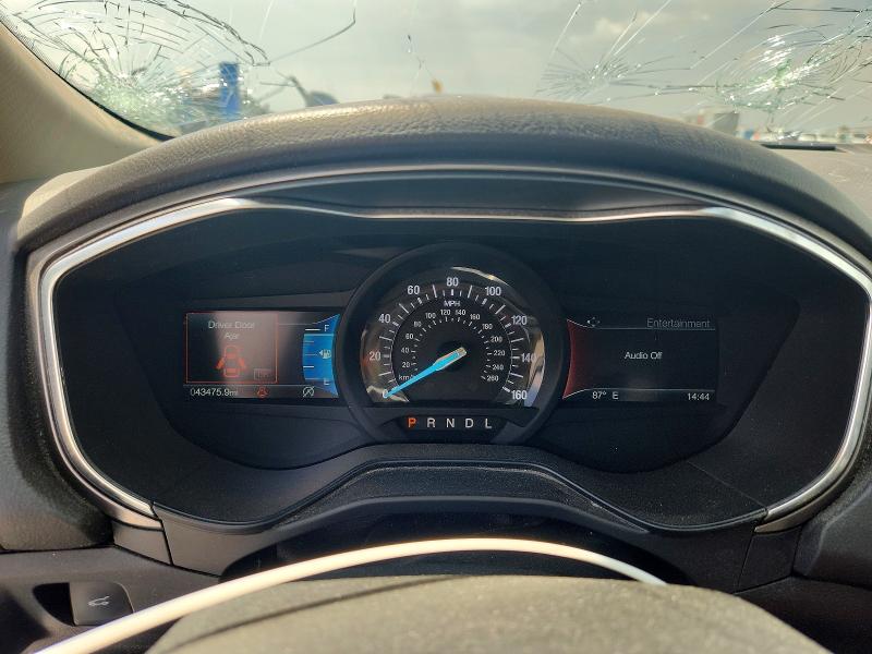 63578776 :رقم المزاد ، 3FA6P0HD8LR148677 vin ، 2020 Ford Fusion مزاد بيع