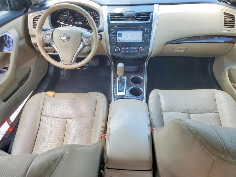 Продаж на аукціоні авто 2015 Nissan Altima, vin: 1N4AL3AP8FN355332, номер лоту: 61211596
