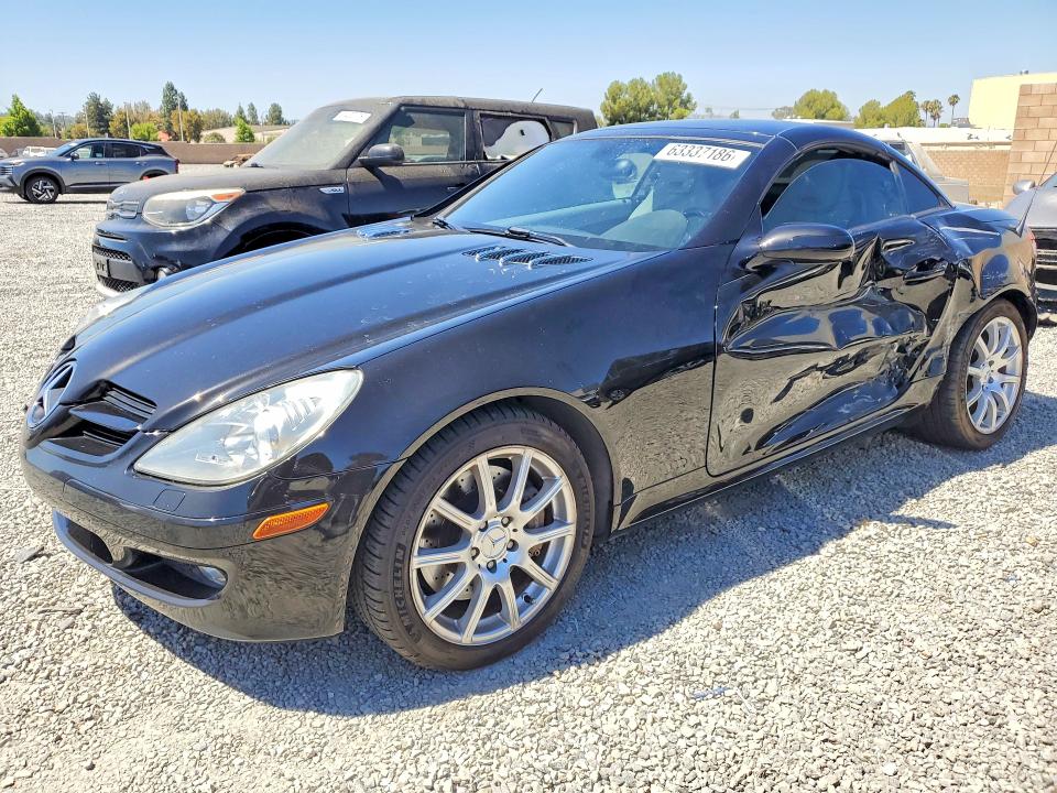 2005 Mercedes-benz Slk მანქანა იყიდება აუქციონზე, vin: WDBWK56F05F049554, აუქციონის ნომერი: 63337186
