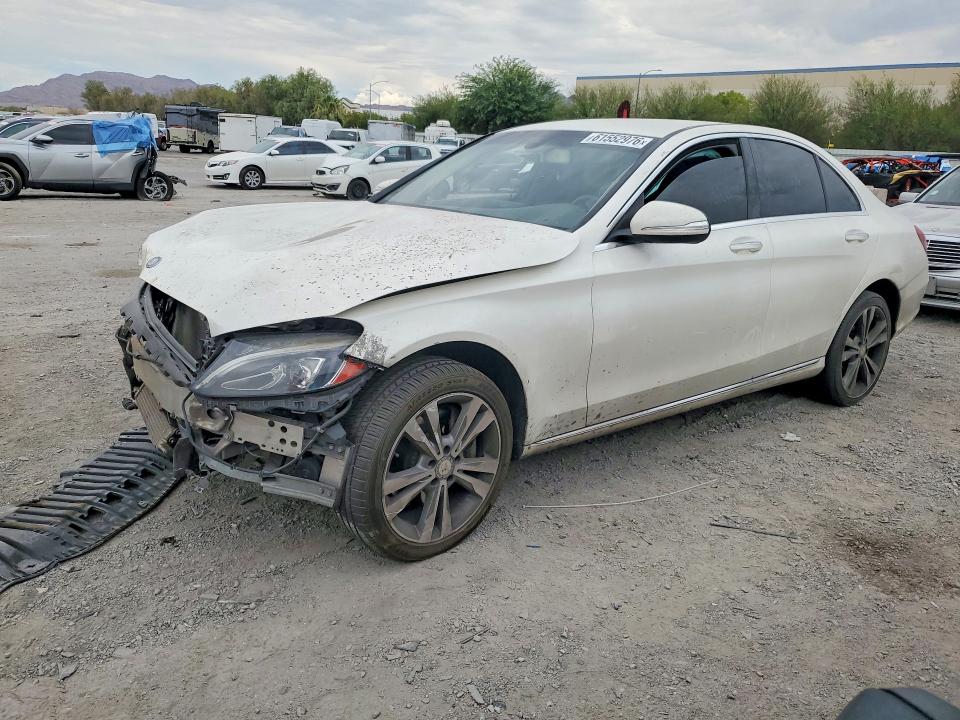 2015 Mercedes-benz C მანქანა იყიდება აუქციონზე, vin: 55SWF4KB9FU031304, აუქციონის ნომერი: 61552976