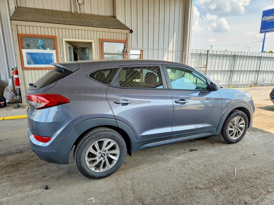 63183796 :رقم المزاد ، KM8J23A49JU786114 vin ، 2018 Hyundai Tucson مزاد بيع