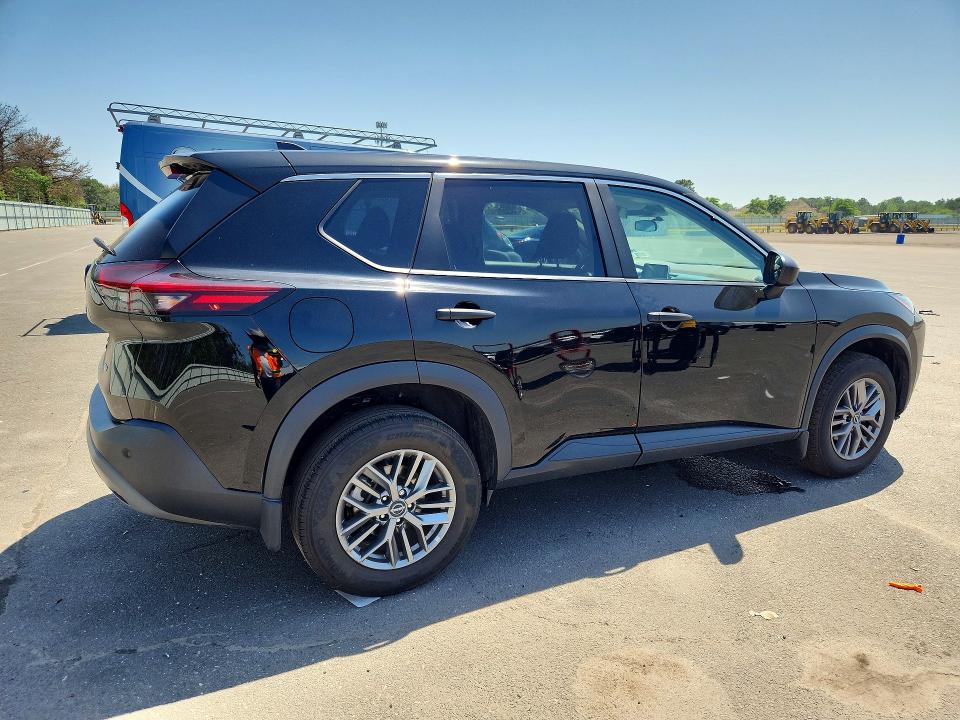 59795456 :رقم المزاد ، 5N1BT3AB8PC903065 vin ، 2023 Nissan Rogue مزاد بيع