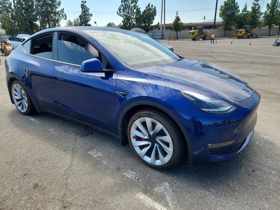 Продаж на аукціоні авто 2023 Tesla Model Y, vin: 7SAYGDEF3PF682521, номер лоту: 61989826