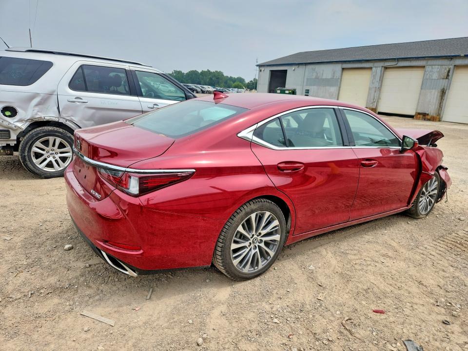 Продажа на аукционе авто 2019 Lexus Es, vin: 58ABZ1B10KU045403, номер лота: 61801756