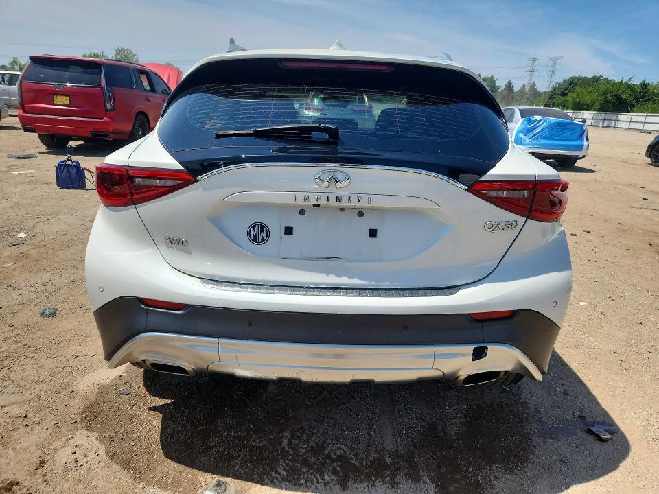 Aukcja sprzedaży 2018 Infiniti Qx30, vin: SJKCH5CR8JA040400, numer aukcji: 63226836